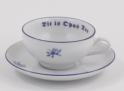 Tasse mit untere "Opas Tee"