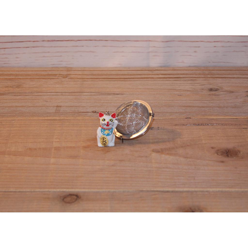 Tee-Ei "Winkekatze" Edelstahl, mit Winkekatze-Anhänger  Ø 5 cm